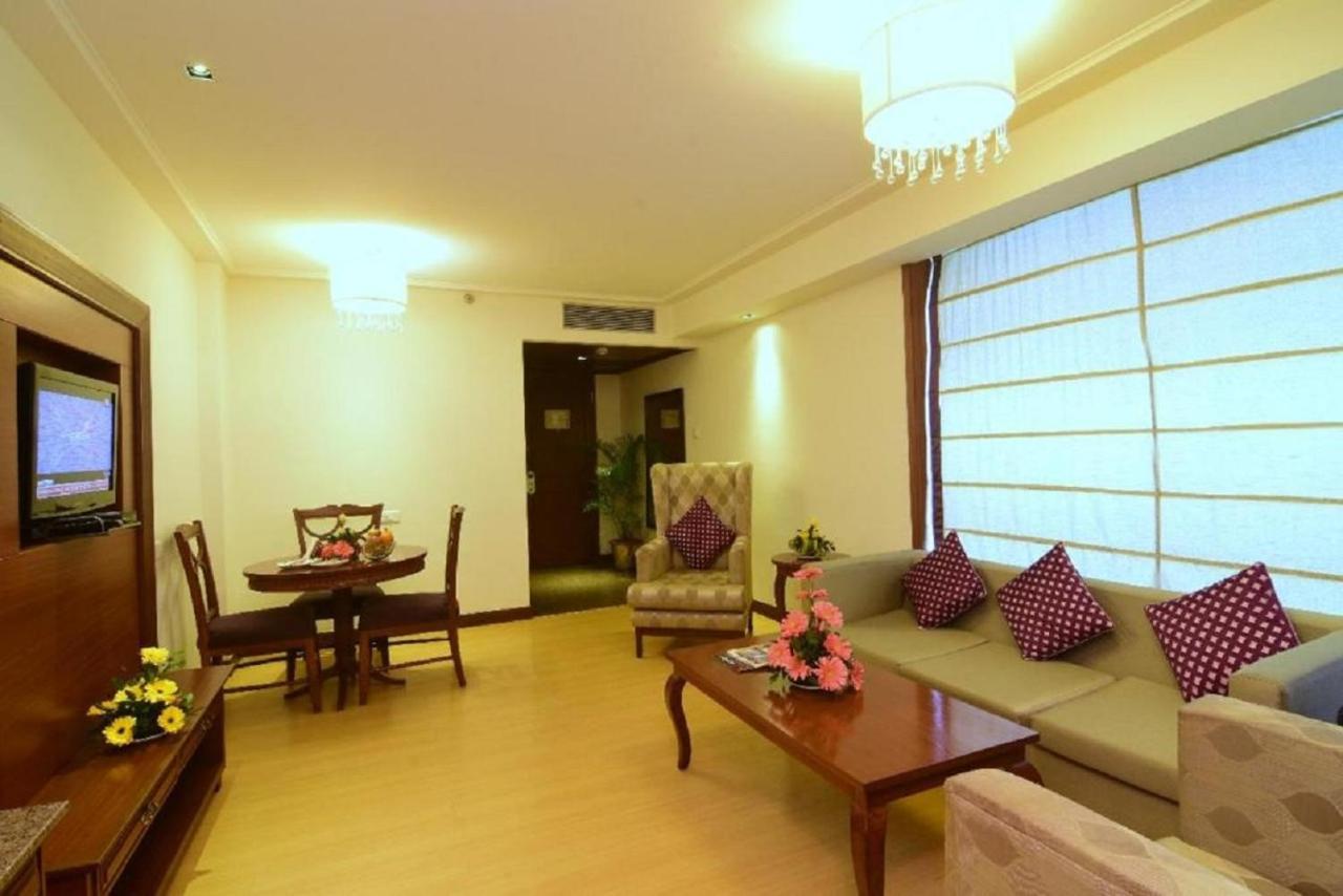 Chanakya Bnr Hotel Ранчи Екстериор снимка