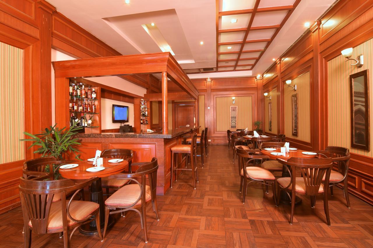 Chanakya Bnr Hotel Ранчи Екстериор снимка