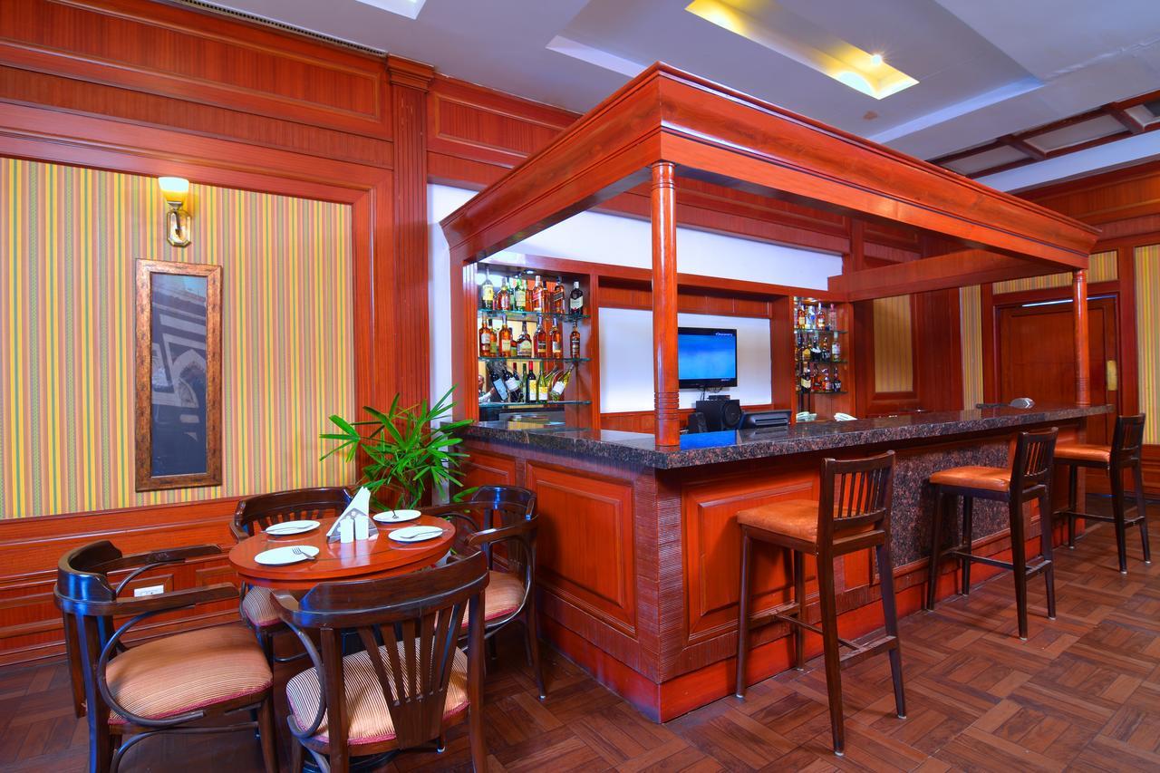 Chanakya Bnr Hotel Ранчи Екстериор снимка